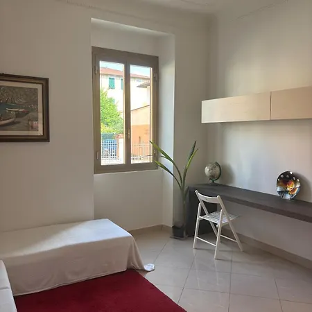 Casa Garibaldi With Parking Apartment