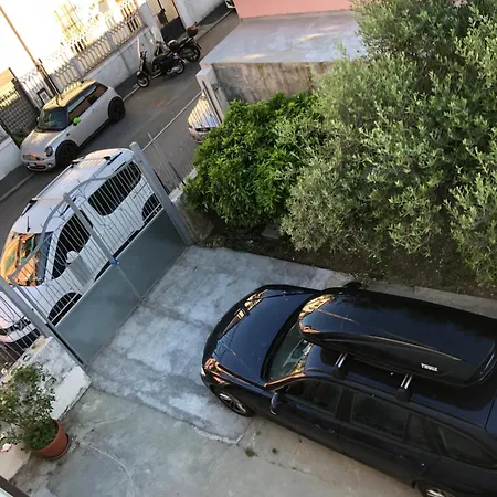 Casa Garibaldi With Parking Appartement